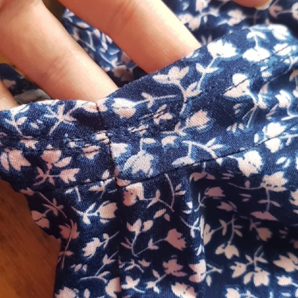 Rebel Sugar Women's Dark Blue and White Flower Faux Wrap Dress Size XL - Picture 12 of 13